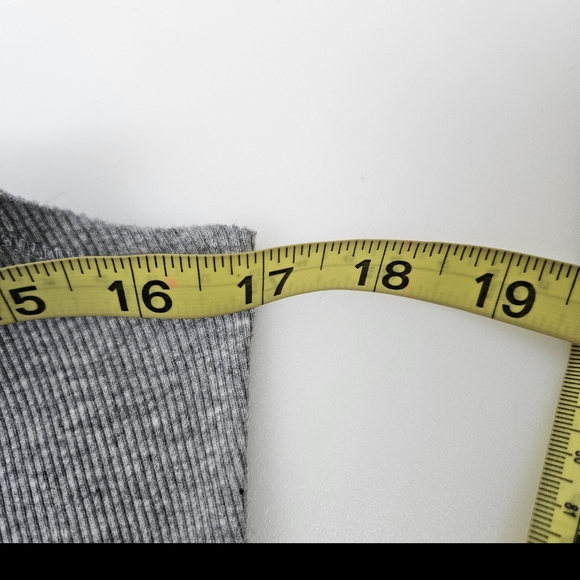 Mynk Racerback Tank Top NWT - Picture 8 of 9